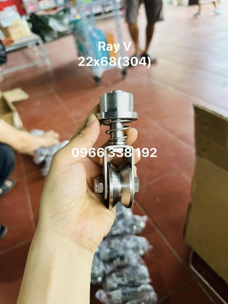 BÁNH XE INOX304 XOAY 360 ĐỘ ( CỬA LÙA, TRƯỢT)  RAY V