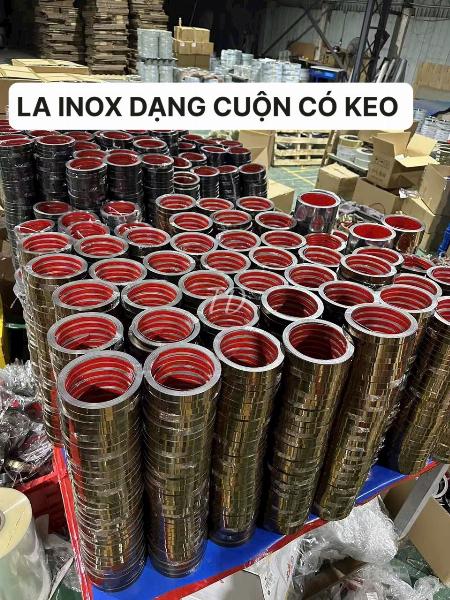 CUỘN LA INOX TRANG TRÍ CÓ KEO ĐỦ MÀU